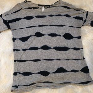 NWOT Kensie Soft Boho Tee Shirt Large Festival